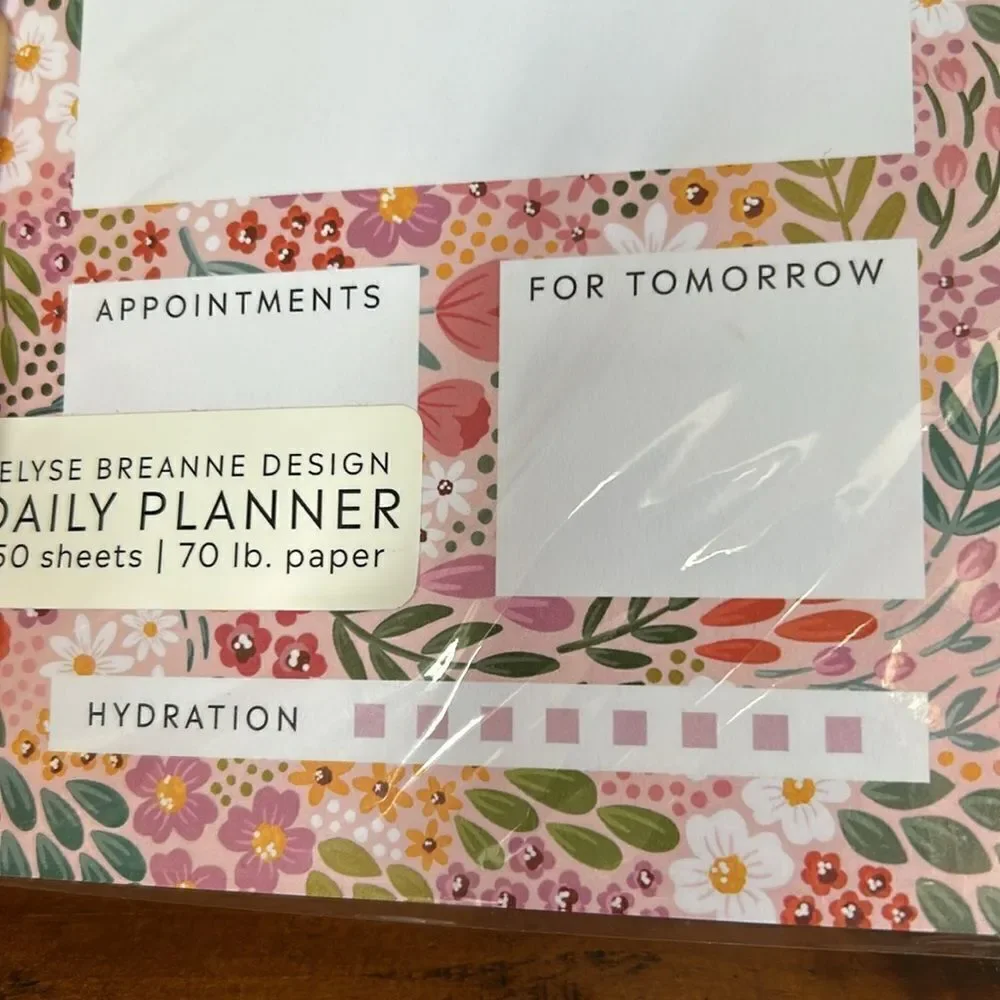 Elyse Breanne Summer Meadows Daily Planner Notepad NEW